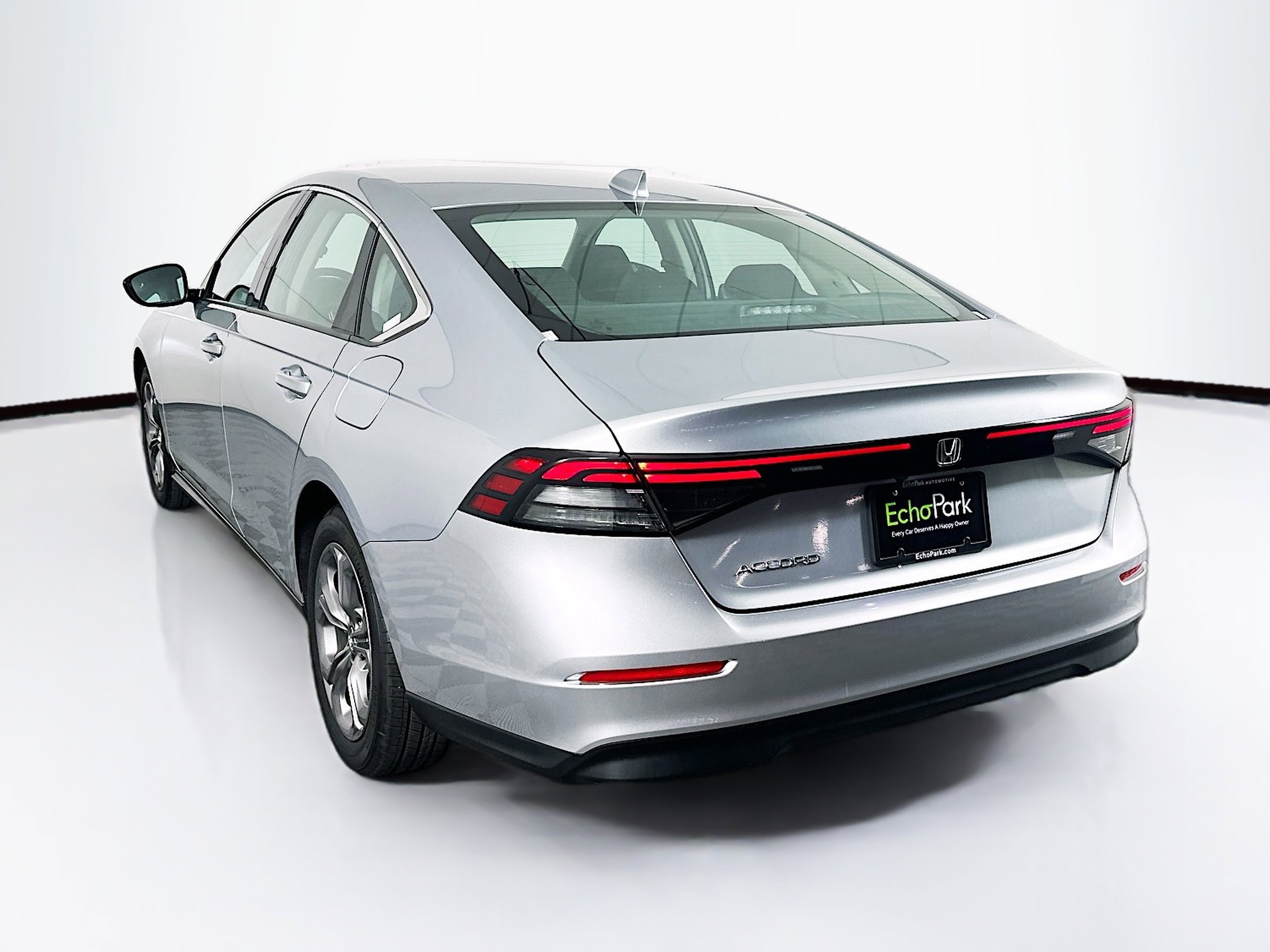 Used 2024 Honda Accord EX image 5