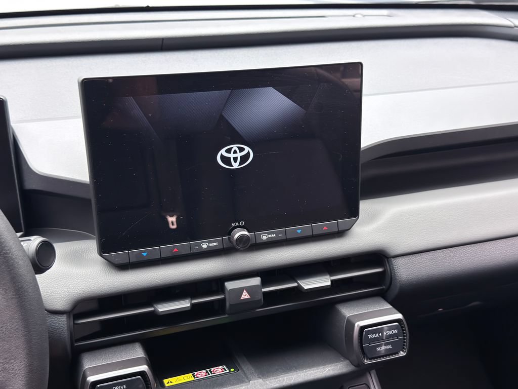 Used 2026 Toyota RAV4 XLE Premium AWD/4WD image 32