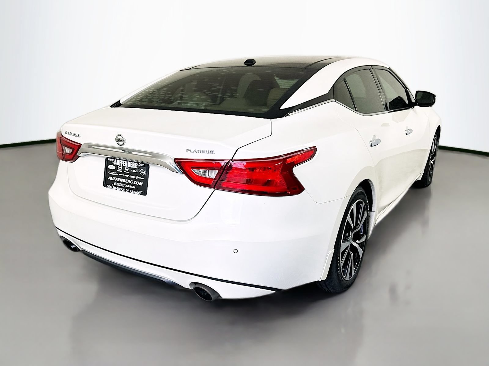 Used 2018 Nissan Maxima Platinum FWD image 7