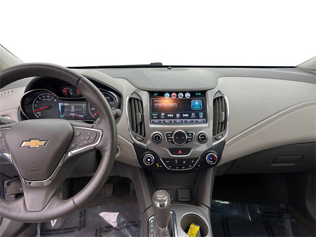 Used 2017 Chevrolet Cruze Premier image 14