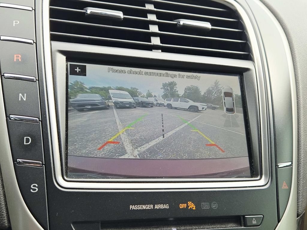 Used 2017 Lincoln MKX Select w/ Select Plus Package FWD image 27