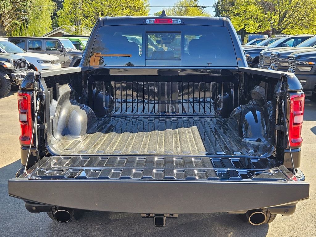 New 2026 RAM 1500 4x4 Crew Cab image 10