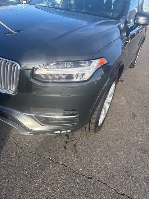 Used 2017 Volvo XC90 T6 Inscription w/ Vision Package image 10