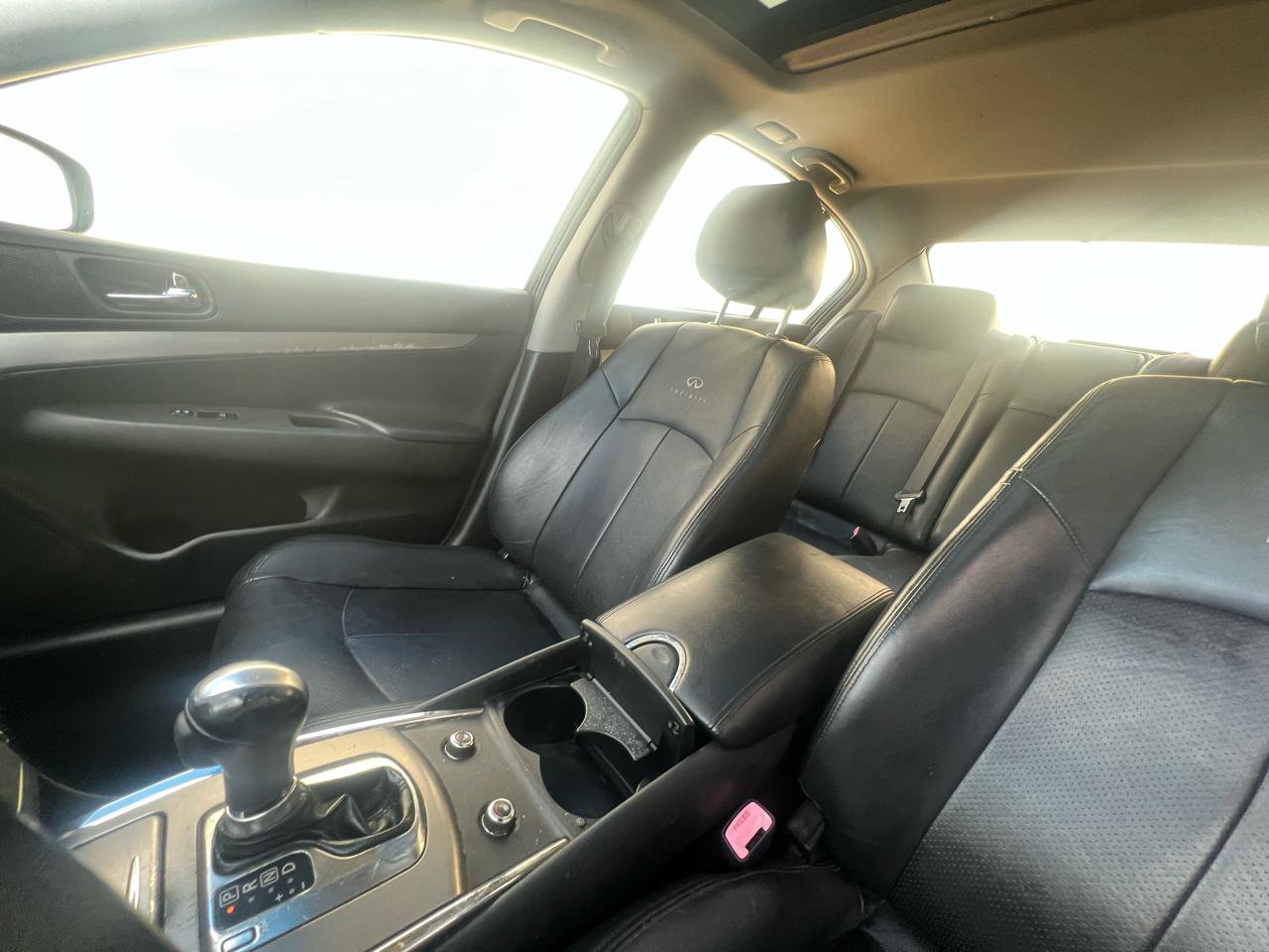 Used 2010 INFINITI G37 Journey w/ Premium Pkg image 23