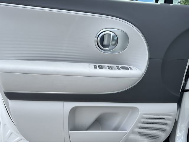 New 2026 Hyundai Ioniq 9 SE AWD/4WD image 10