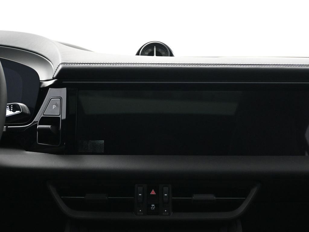 New 2026 Porsche Macan Turbo Electric image 11