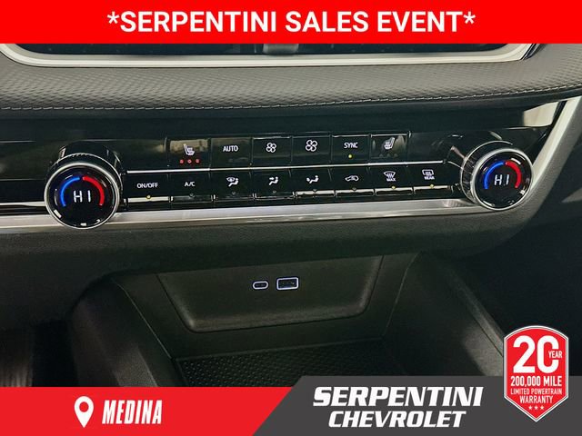 New 2026 Chevrolet Equinox LT w/ Convenience Package II image 16