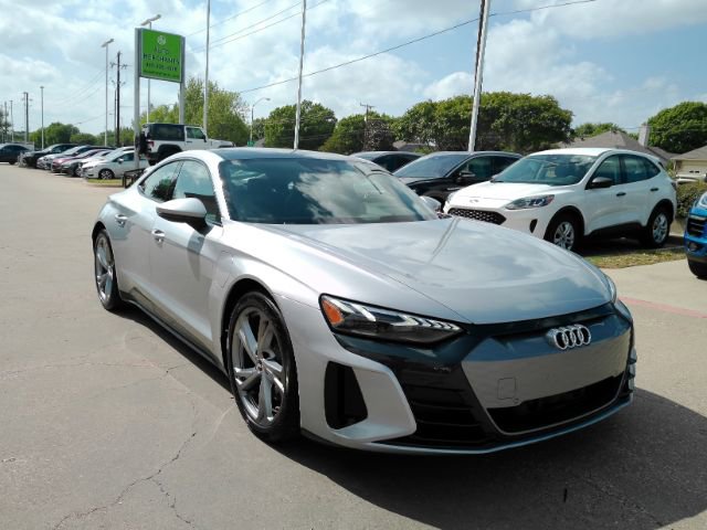 Used 2022 Audi e-tron GT Premium Plus AWD/4WD image 4