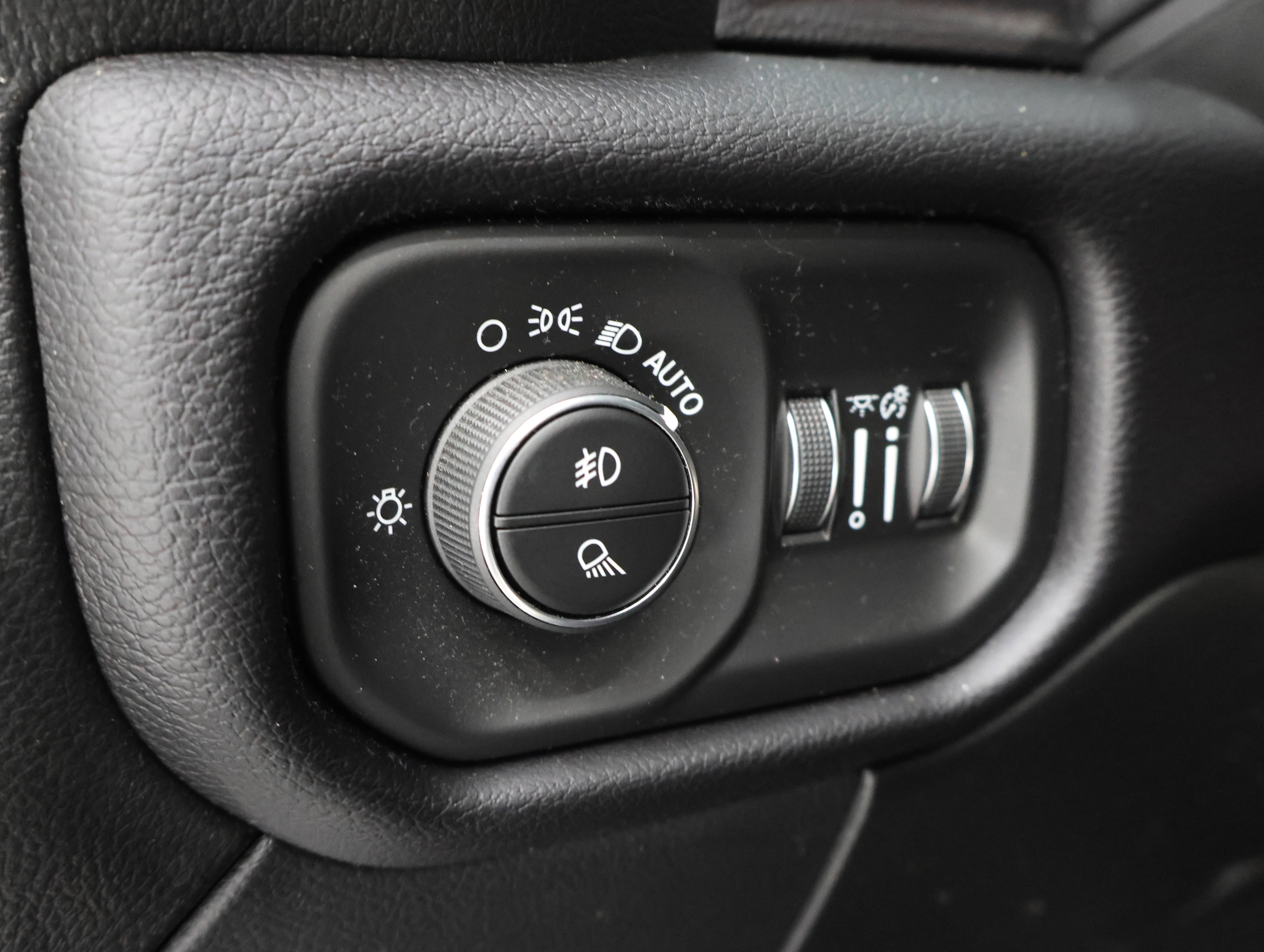 Used 2020 RAM 2500 Laramie AWD/4WD image 42