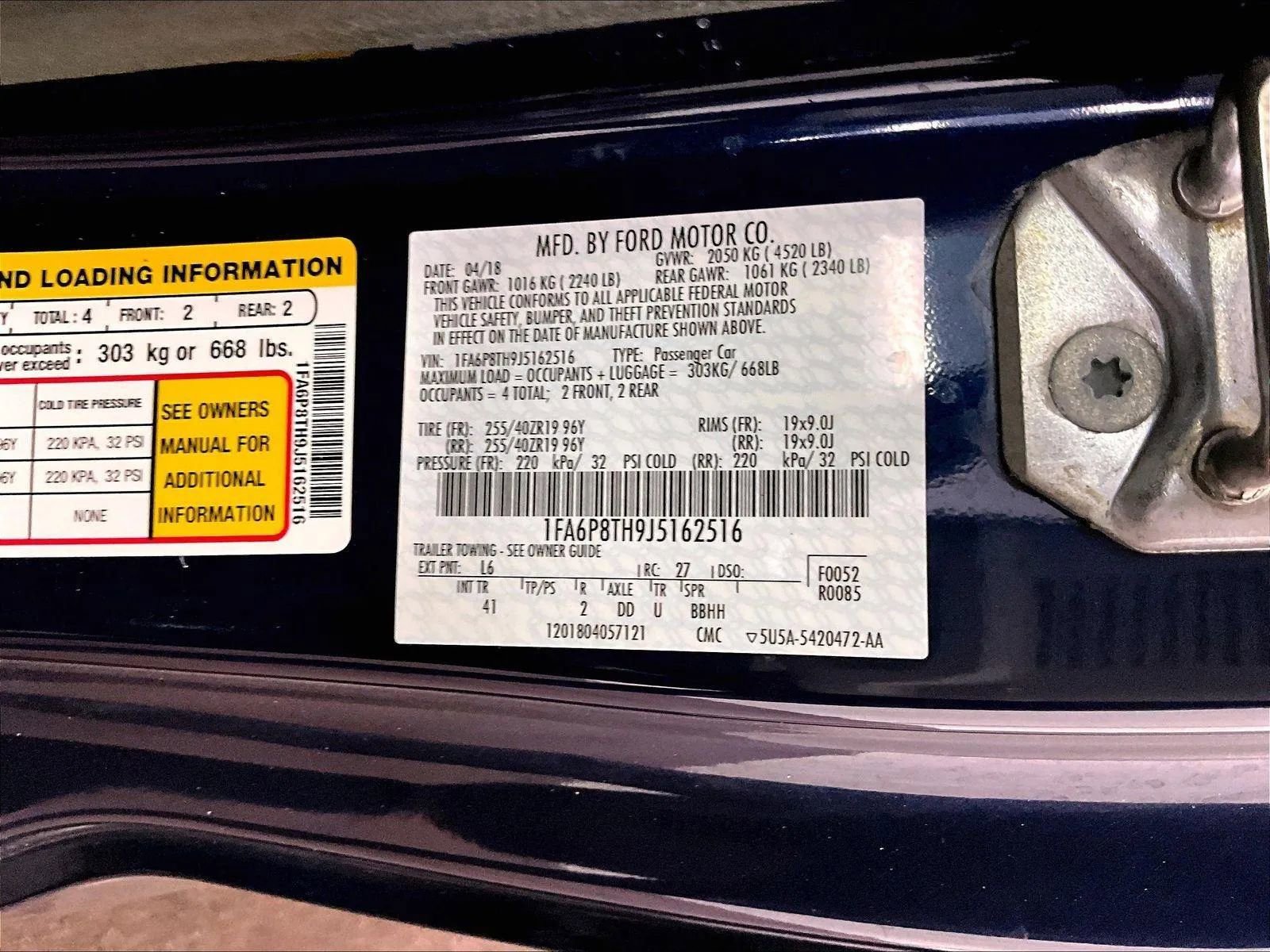 Used 2018 Ford Mustang Premium w/ Ecoboost Performance Package image 32