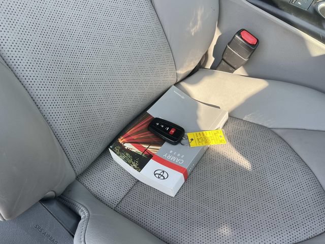 Used 2018 Toyota Camry XSE FWD image 26