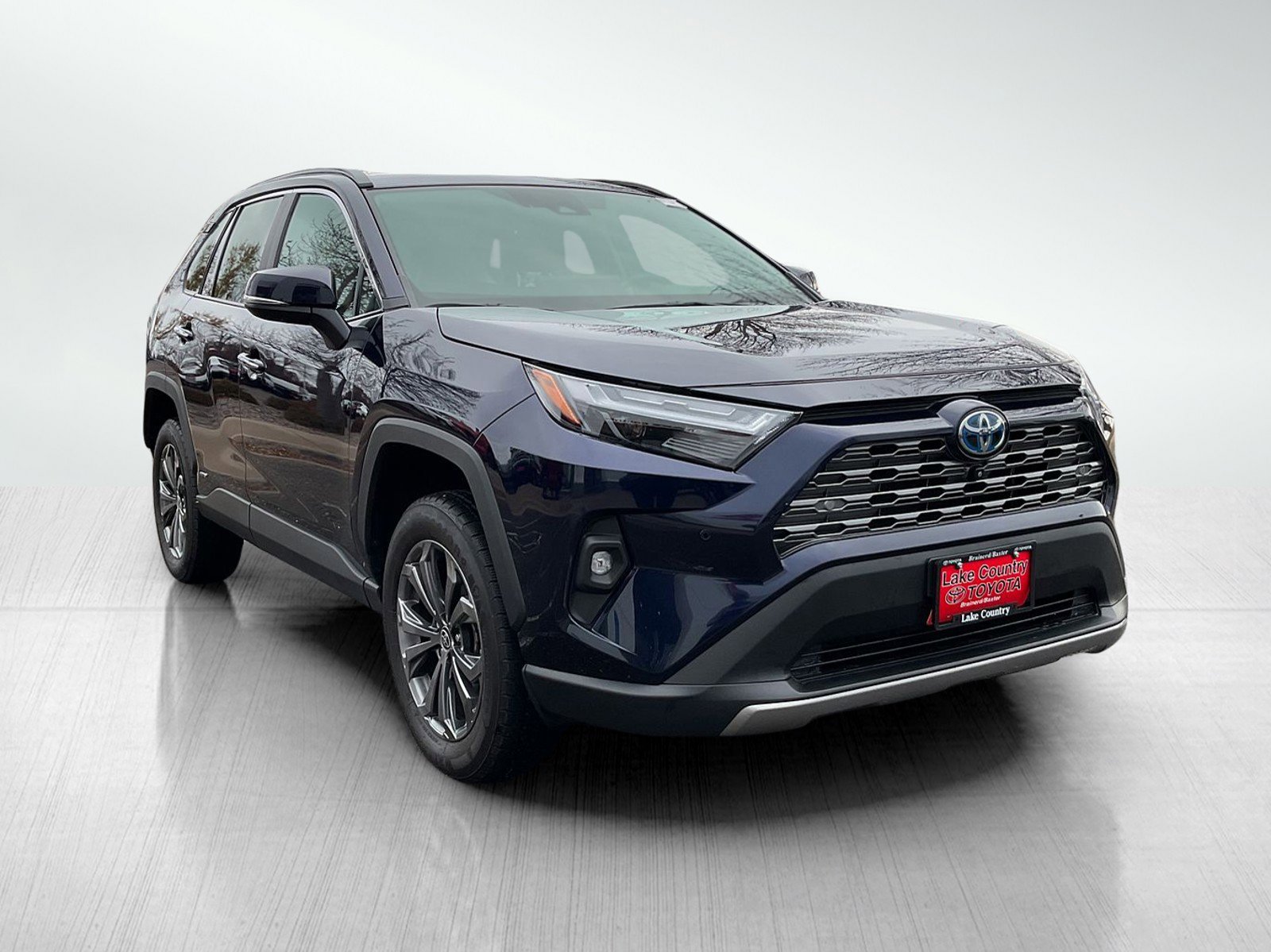Used 2023 Toyota RAV4 Limited image 7