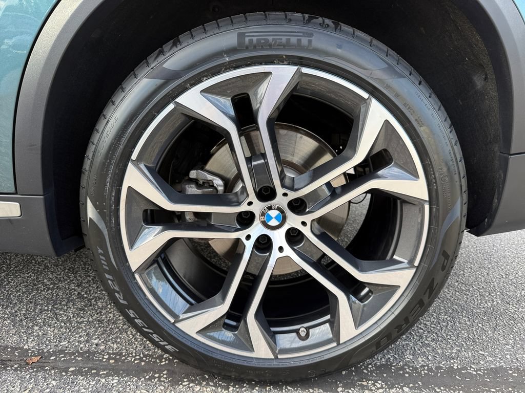 Certified 2026 BMW X5 xDrive40i AWD/4WD image 16