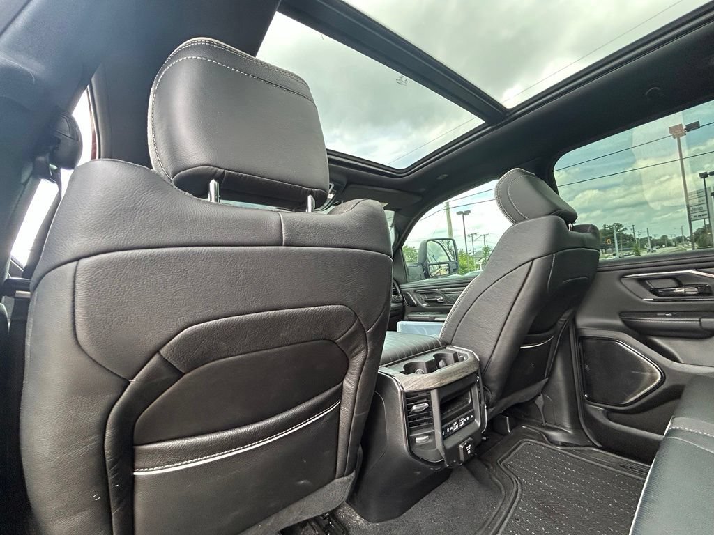 Used 2025 RAM 1500 Limited AWD/4WD image 28