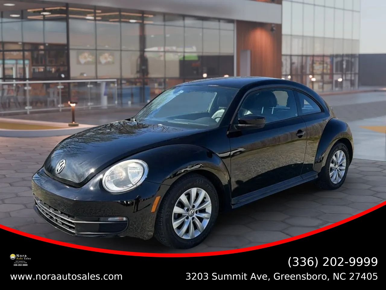 Used 2015 Volkswagen Beetle 1.8T FWD image 1