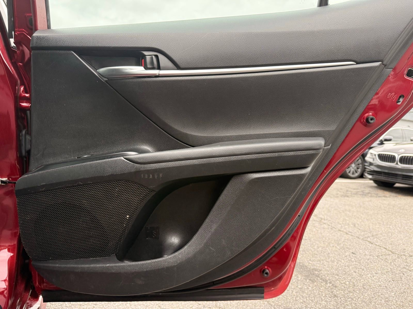 Used 2020 Toyota Camry LE FWD image 27