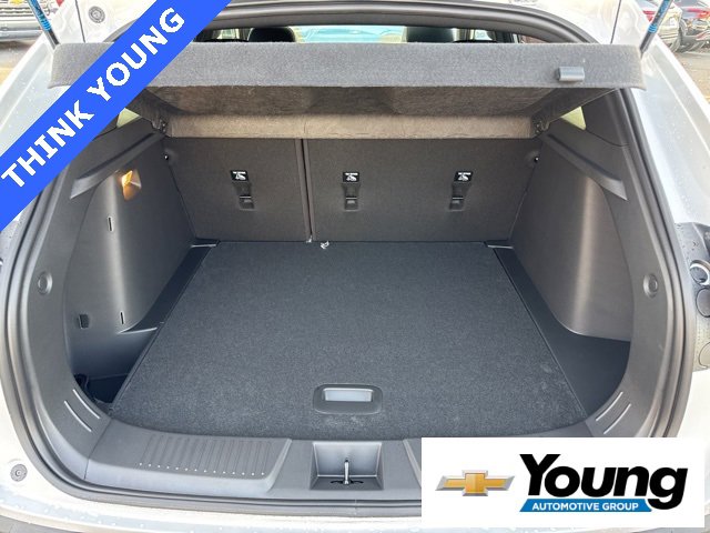 New 2026 Chevrolet Trax RS w/ Sunroof Package image 11