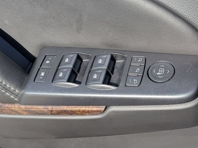 Used 2018 Chevrolet Tahoe LT w/ Luxury Package AWD/4WD image 15