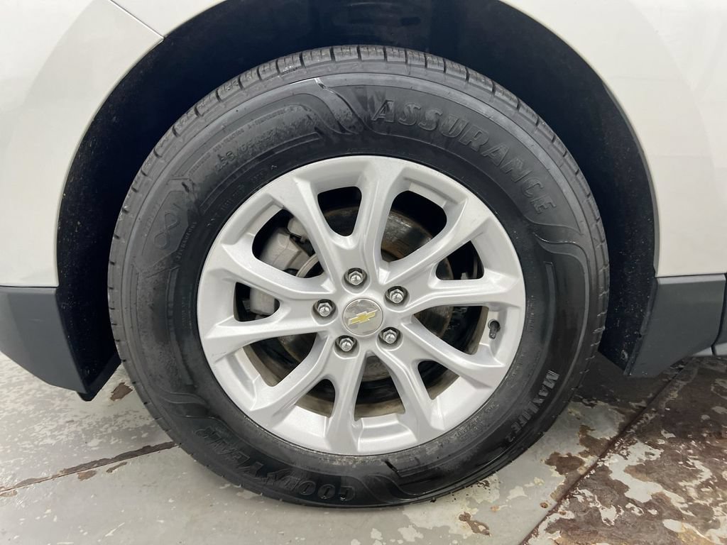 Used 2021 Chevrolet Equinox LT FWD image 26