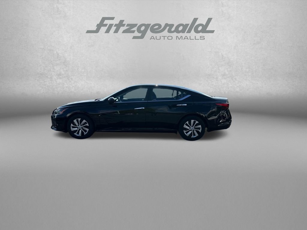 Used 2024 Nissan Altima 2.5 S FWD image 4