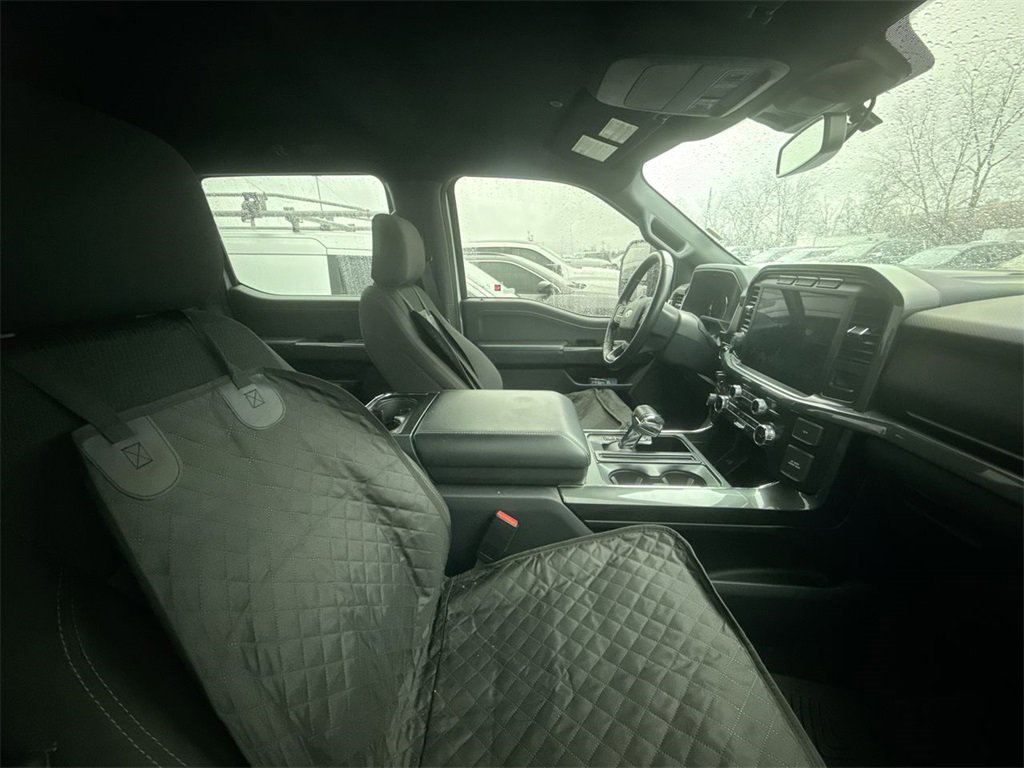 Used 2022 Ford F150 XLT w/ Equipment Group 302A High image 13