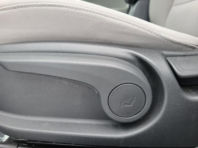 Used 2020 Hyundai Elantra SEL FWD image 14