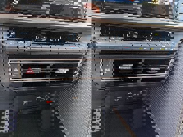 Used 2026 Toyota Camry SE FWD image 24