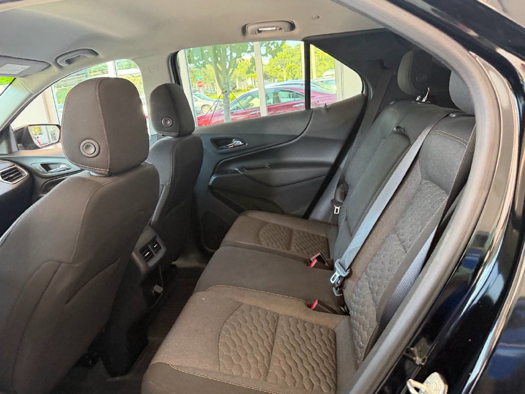 Used 2018 Chevrolet Equinox LT FWD image 11