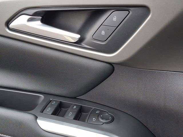 Certified 2025 Chevrolet Traverse LT image 22