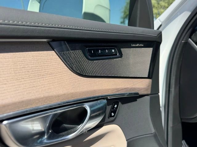New 2026 Volvo XC90 T8 Plus image 12