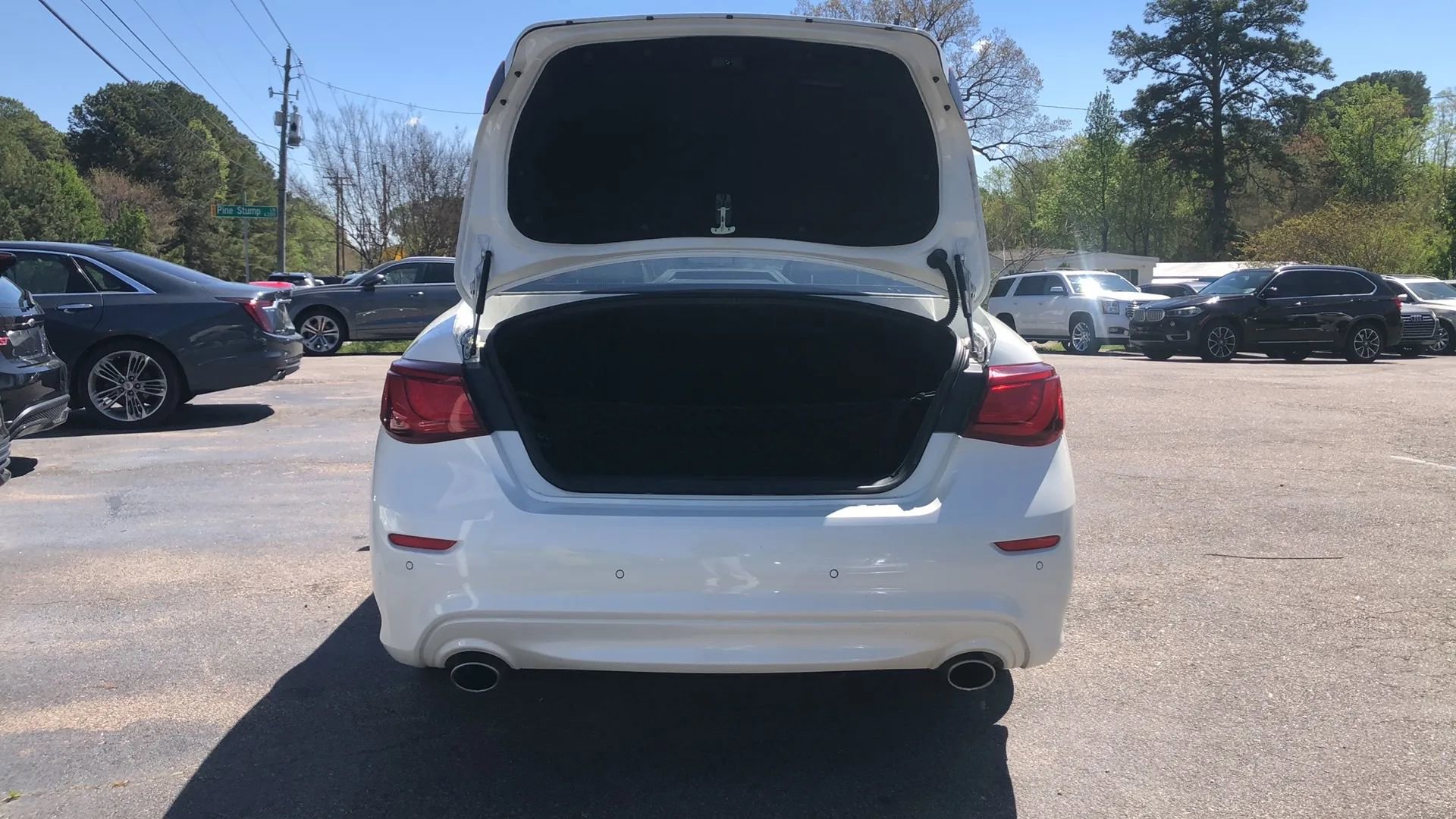 Used 2017 INFINITI Q70 L 3.7 image 22