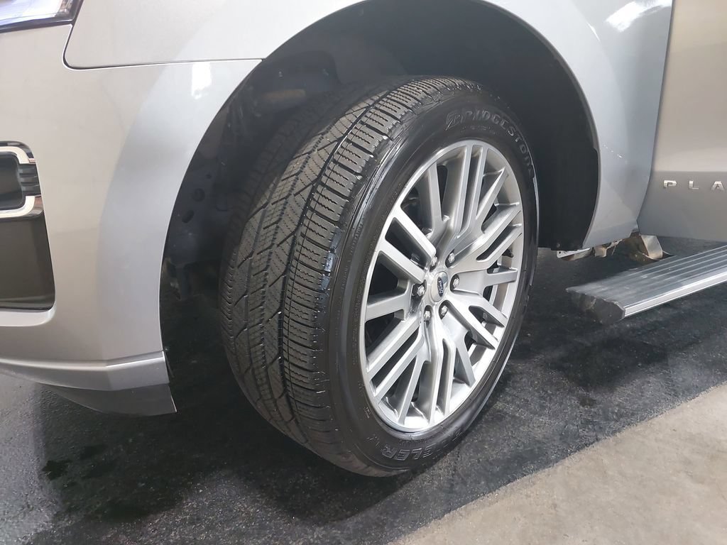 Used 2023 Ford Expedition Max Platinum AWD/4WD image 33
