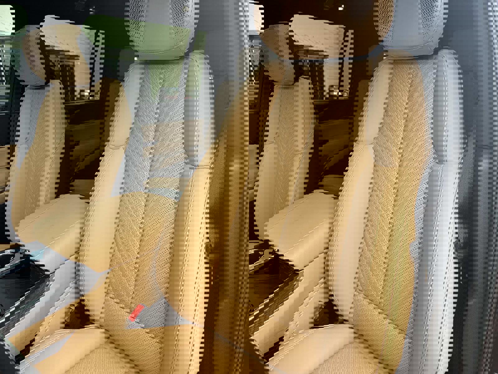 New 2026 Cadillac Escalade IQL Sport 2 w/ LPO, Floor Liner Package image 20