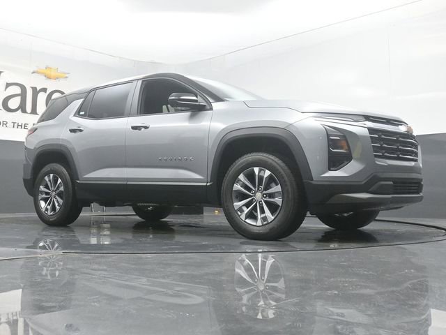 New 2026 Chevrolet Equinox LT w/ Convenience Package II image 2