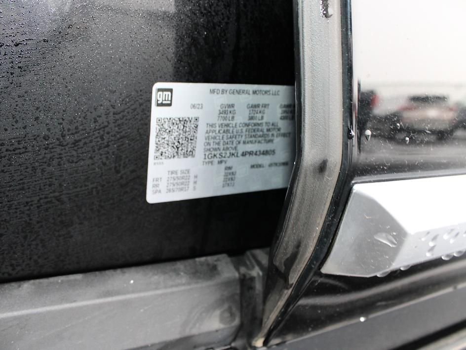 Used 2023 GMC Yukon XL Denali w/ Advanced Technology Package image 21