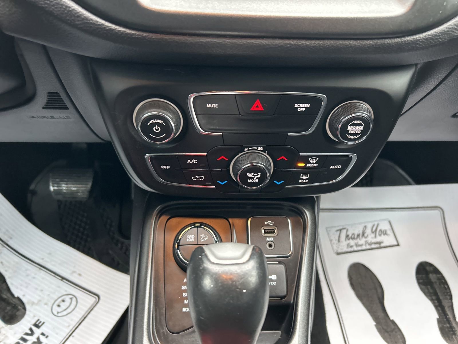Used 2017 Jeep Compass Trailhawk w/ Leather Interior Group image 12
