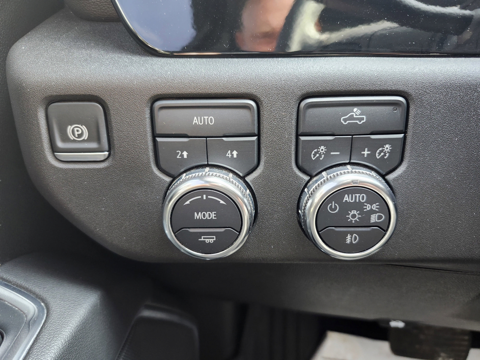 Used 2024 GMC Sierra 1500 Elevation AWD/4WD image 24