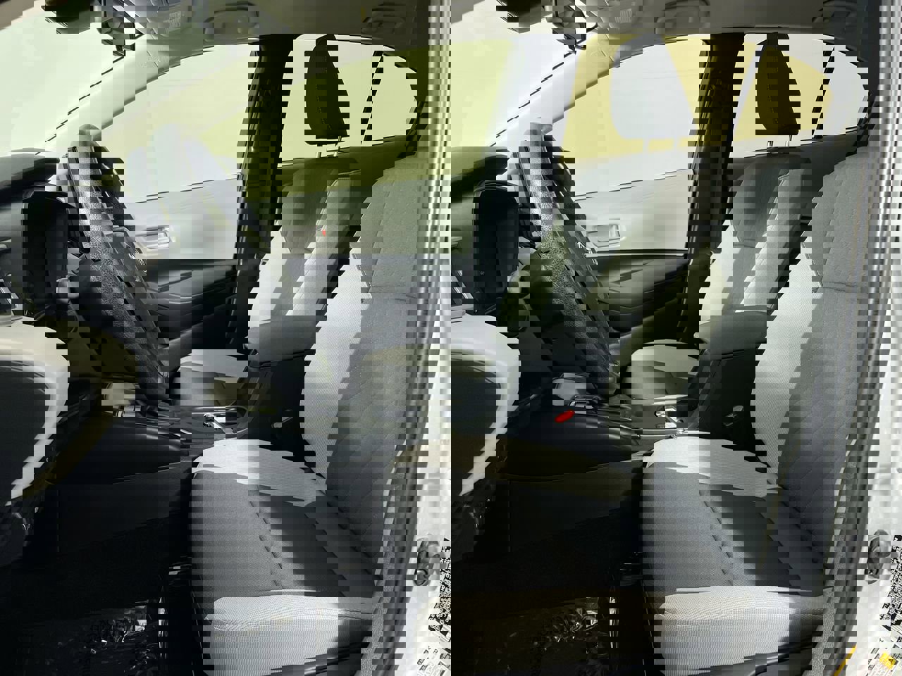 Used 2025 Toyota Corolla LE image 12