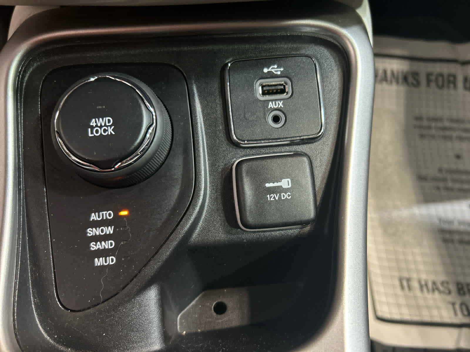 Used 2018 Jeep Compass Latitude w/ Popular Equipment Group AWD/4WD image 7