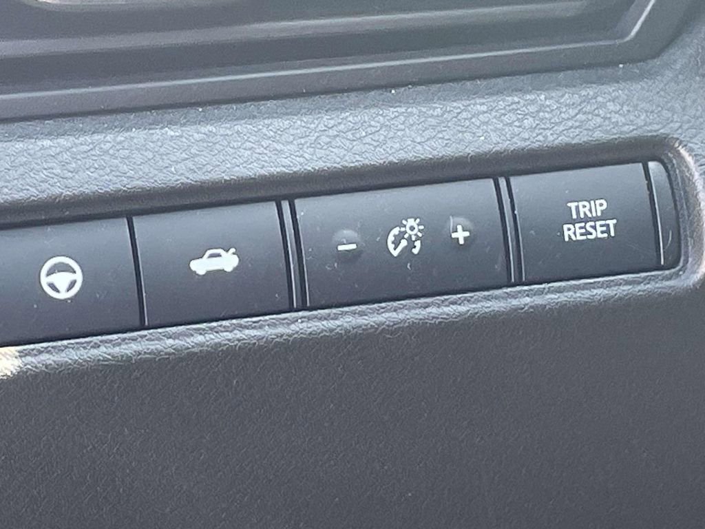 Used 2023 Nissan Altima 2.0 SR image 19