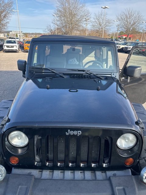 Used 2009 Jeep Wrangler X image 8