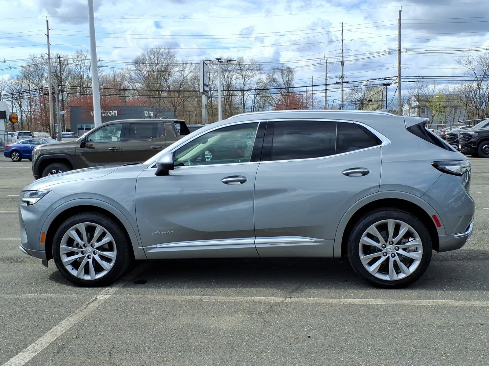 Certified 2023 Buick Envision Avenir FWD image 4