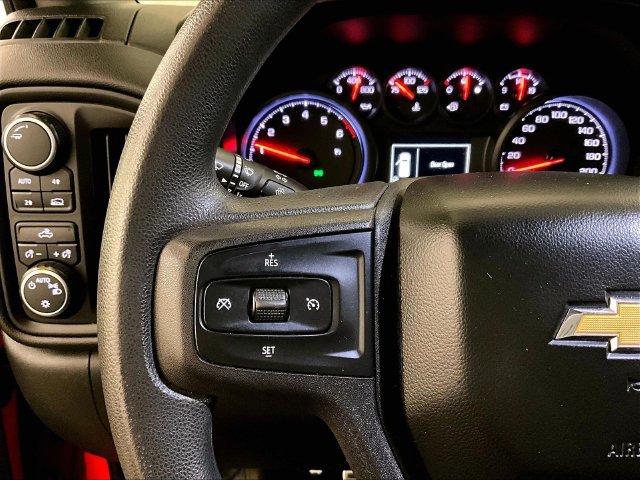 Used 2020 Chevrolet Silverado 1500 Custom w/ Custom Value Package AWD/4WD image 17