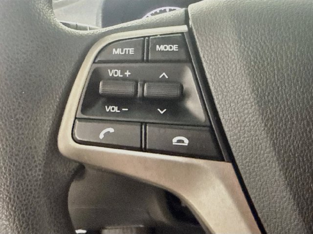 Used 2018 Hyundai Accent SE FWD image 13