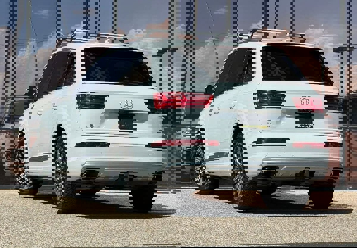 Used 2019 Audi Q7 3.0T Premium Plus image 11