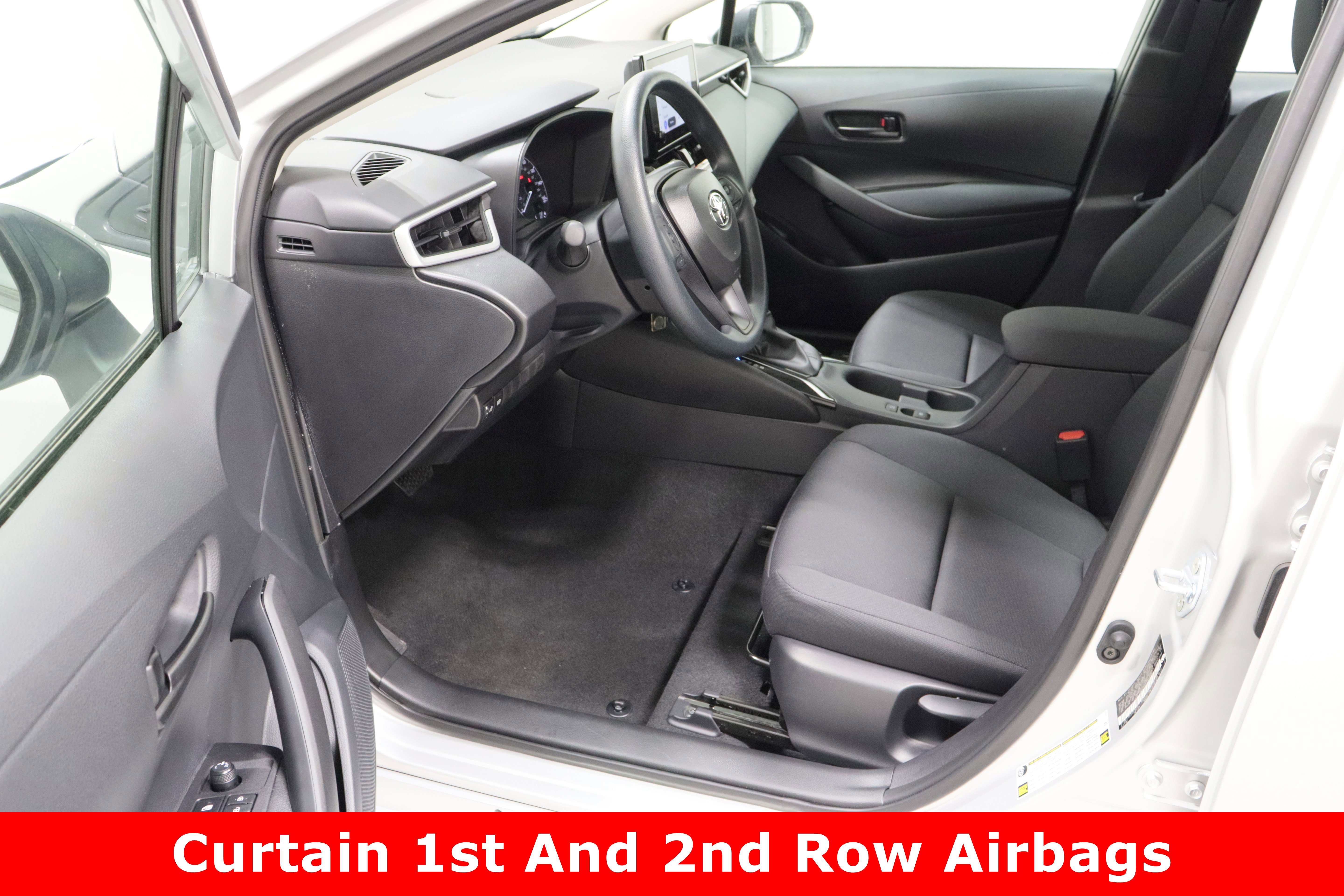 Used 2025 Toyota Corolla LE image 14