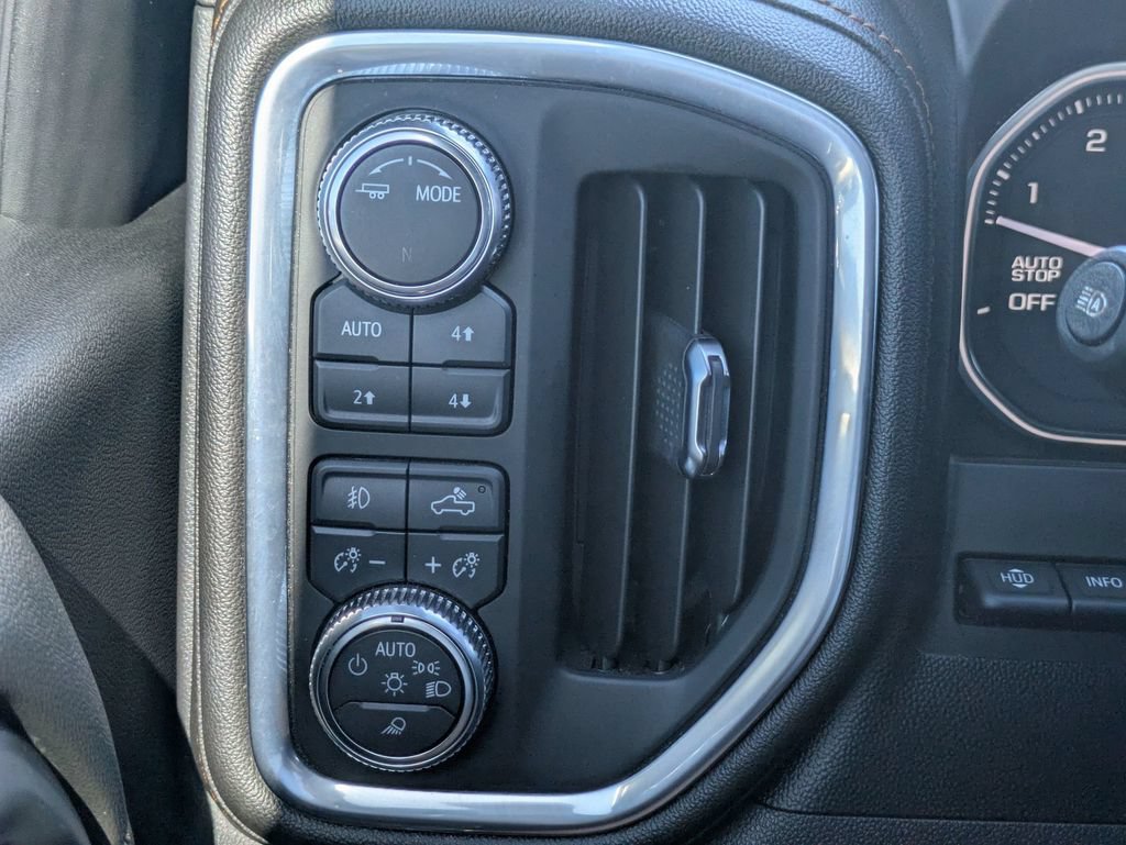 Used 2021 GMC Sierra 1500 AT4 w/ AT4 Premium Package AWD/4WD image 35