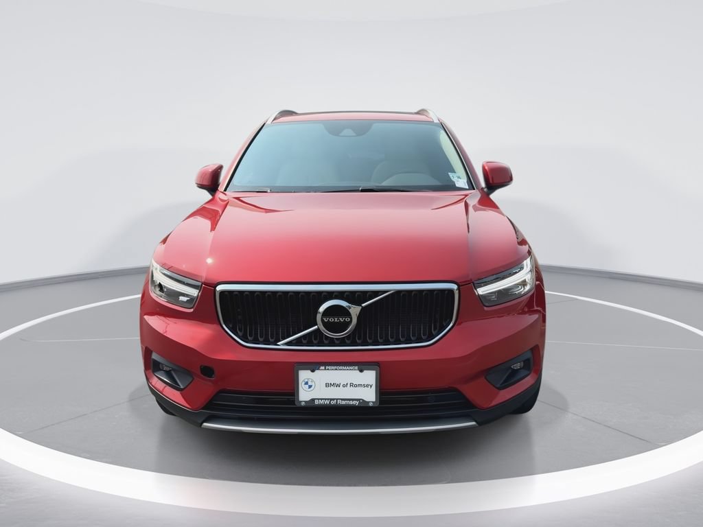 Used 2021 Volvo XC40 T5 Momentum AWD/4WD image 3