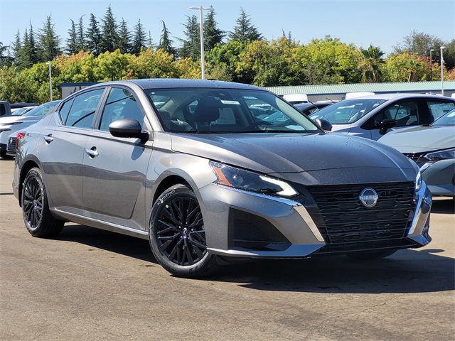 New 2025 Nissan Altima 2.5 SV