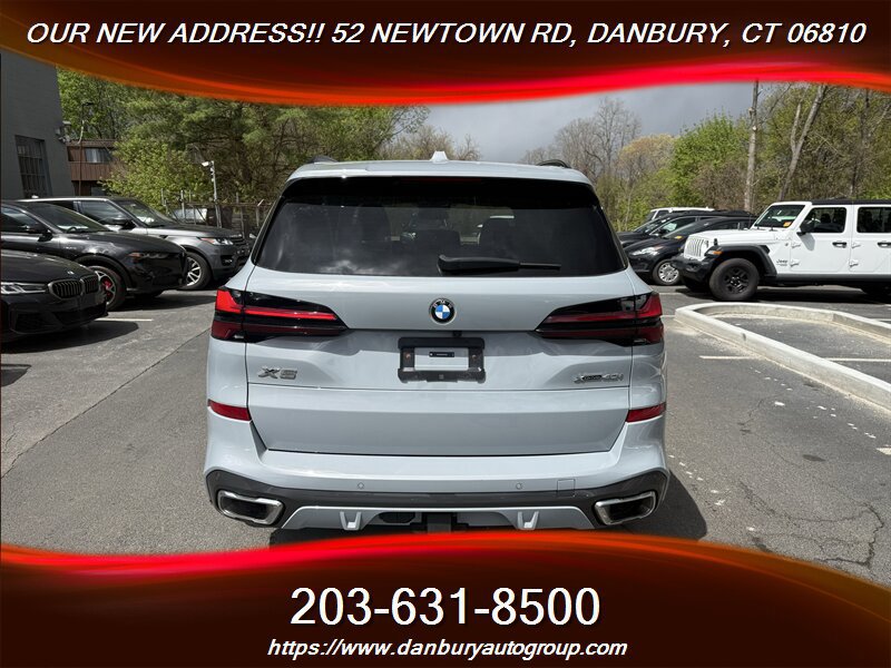 Used 2025 BMW X5 xDrive40i w/ M Sport Package AWD/4WD image 4